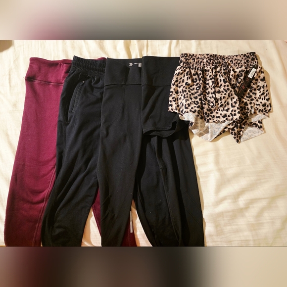 NWT and NWOT OT Five Piece Lot of Girl's Athletic Bottoms: Size 6/7 - Picture 1 of 1